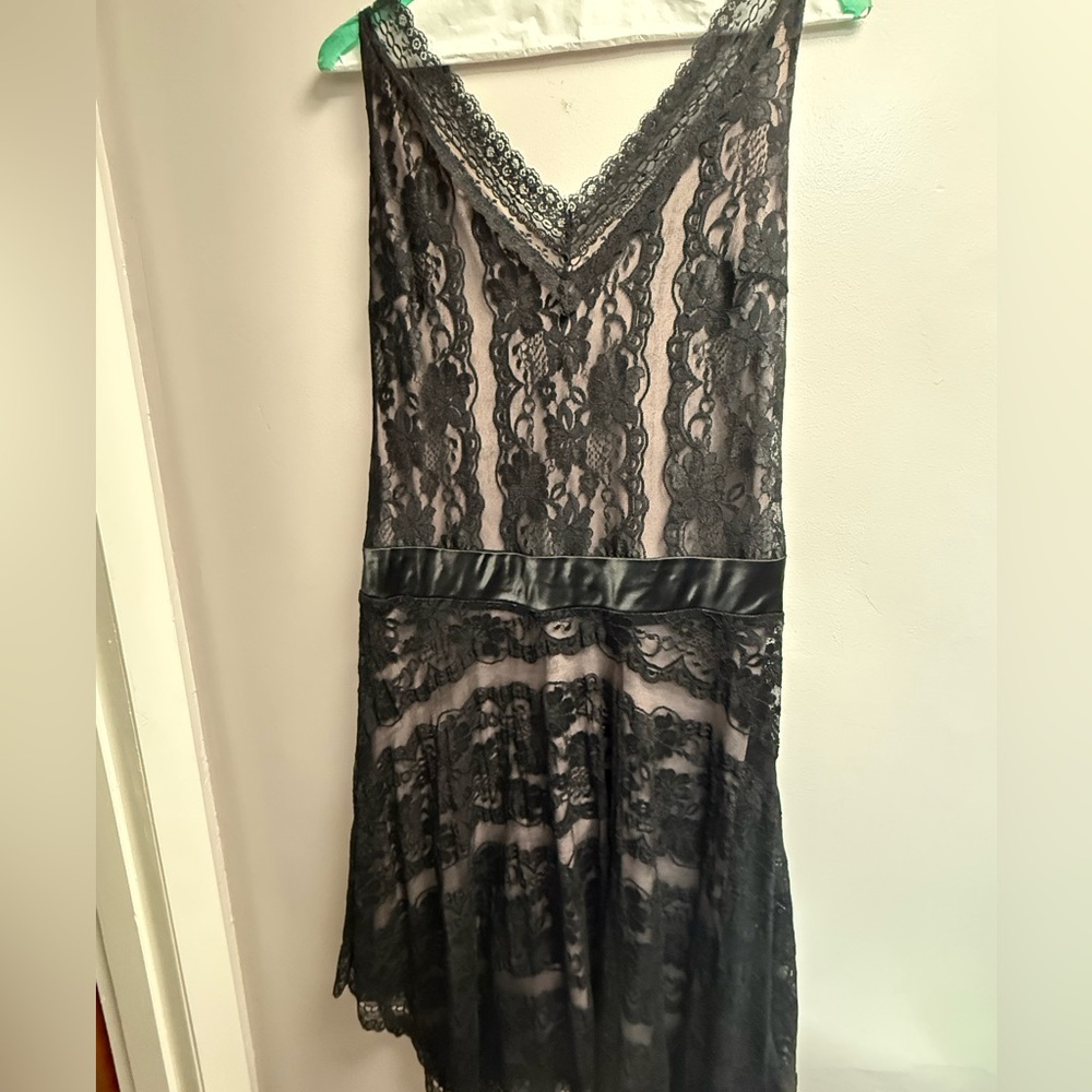 EUC Worn Once Believe Black Lace with Pink Thru Lining Strapless Midi Dress